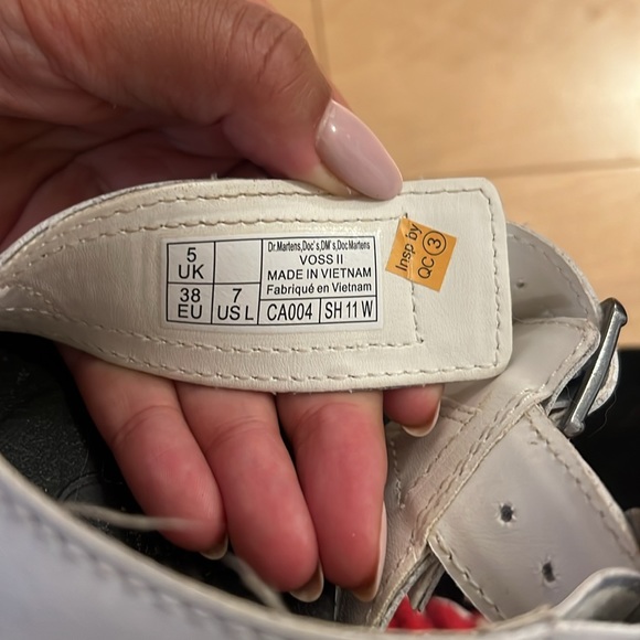Doc Marten Voss II - BNWT - US7 - Picture 4 of 4
